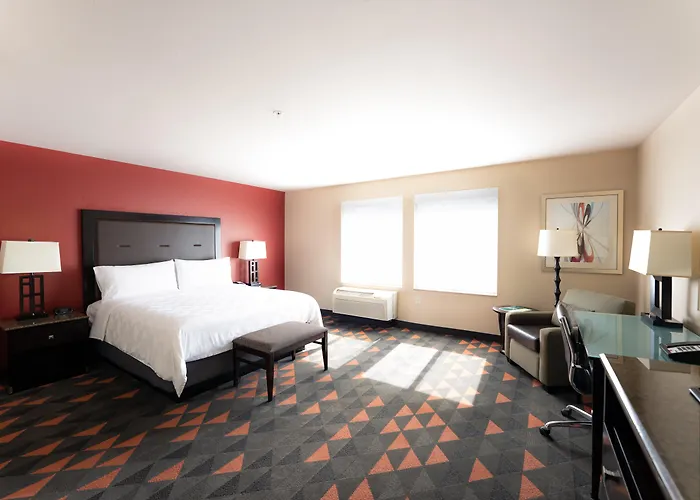 Holiday Inn Oceanside Marina Camp Pendleton By Ihg