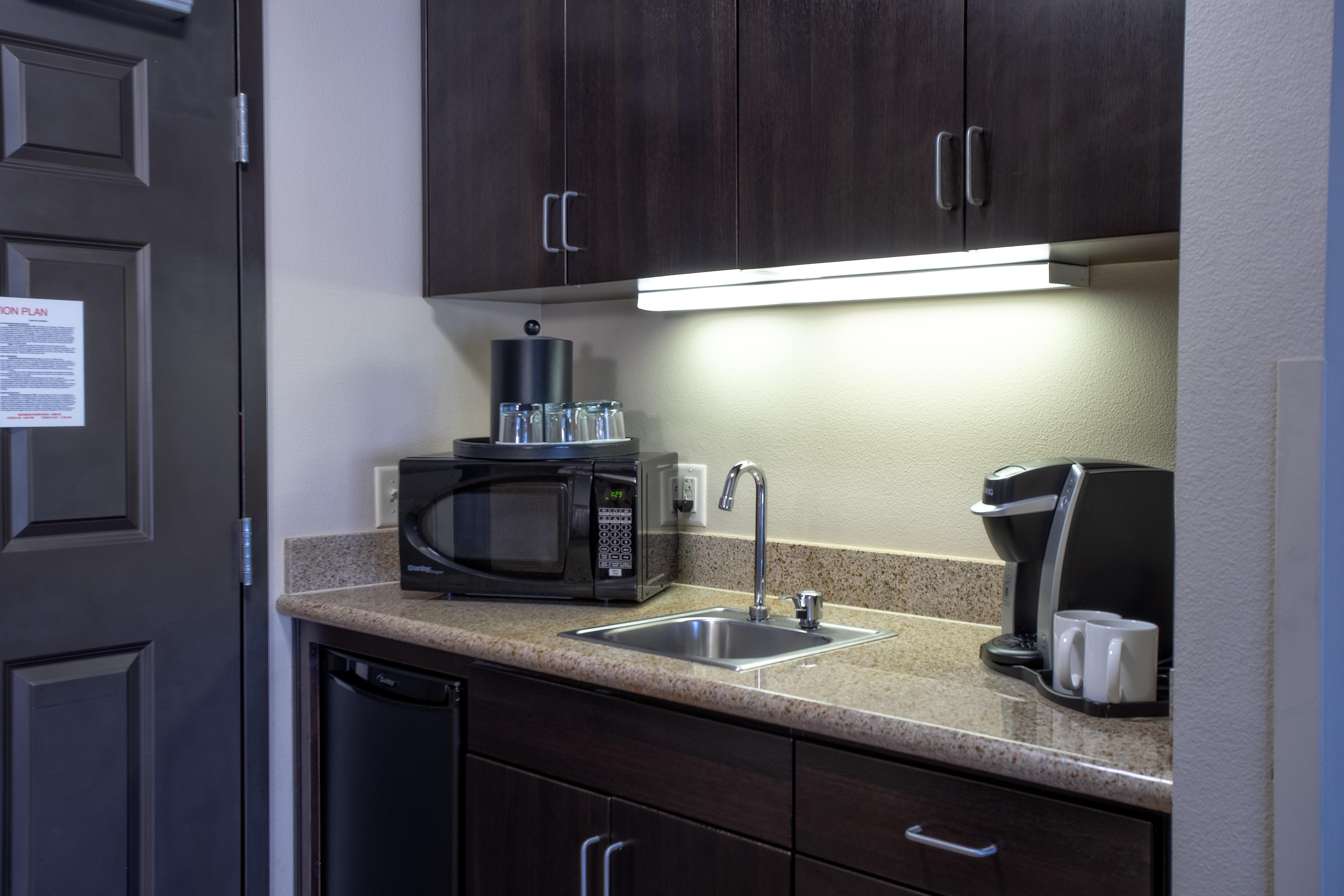 Hotel Marina Camp Pendleton By Ihg 3*