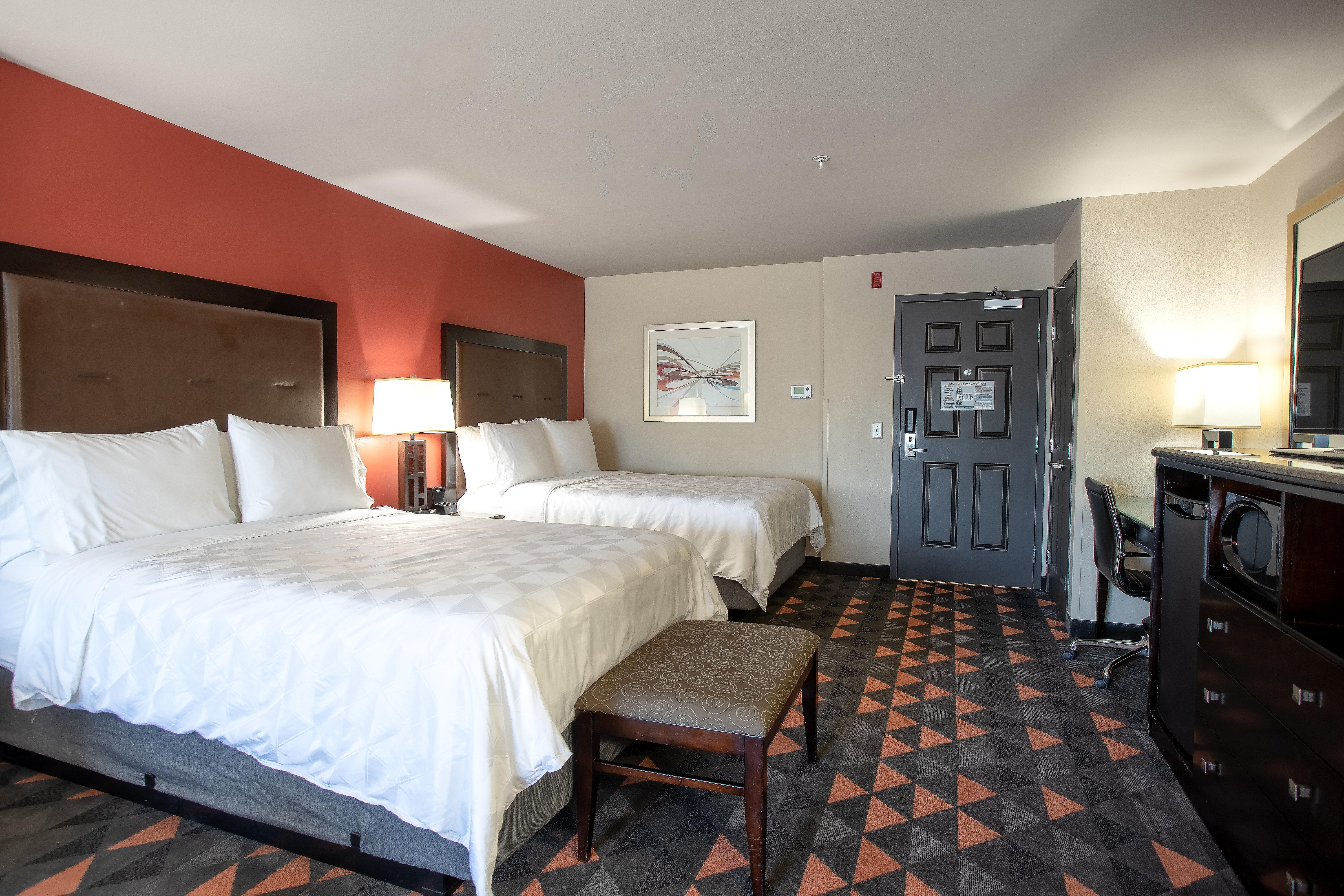 Hotel Marina Camp Pendleton By Ihg 3*