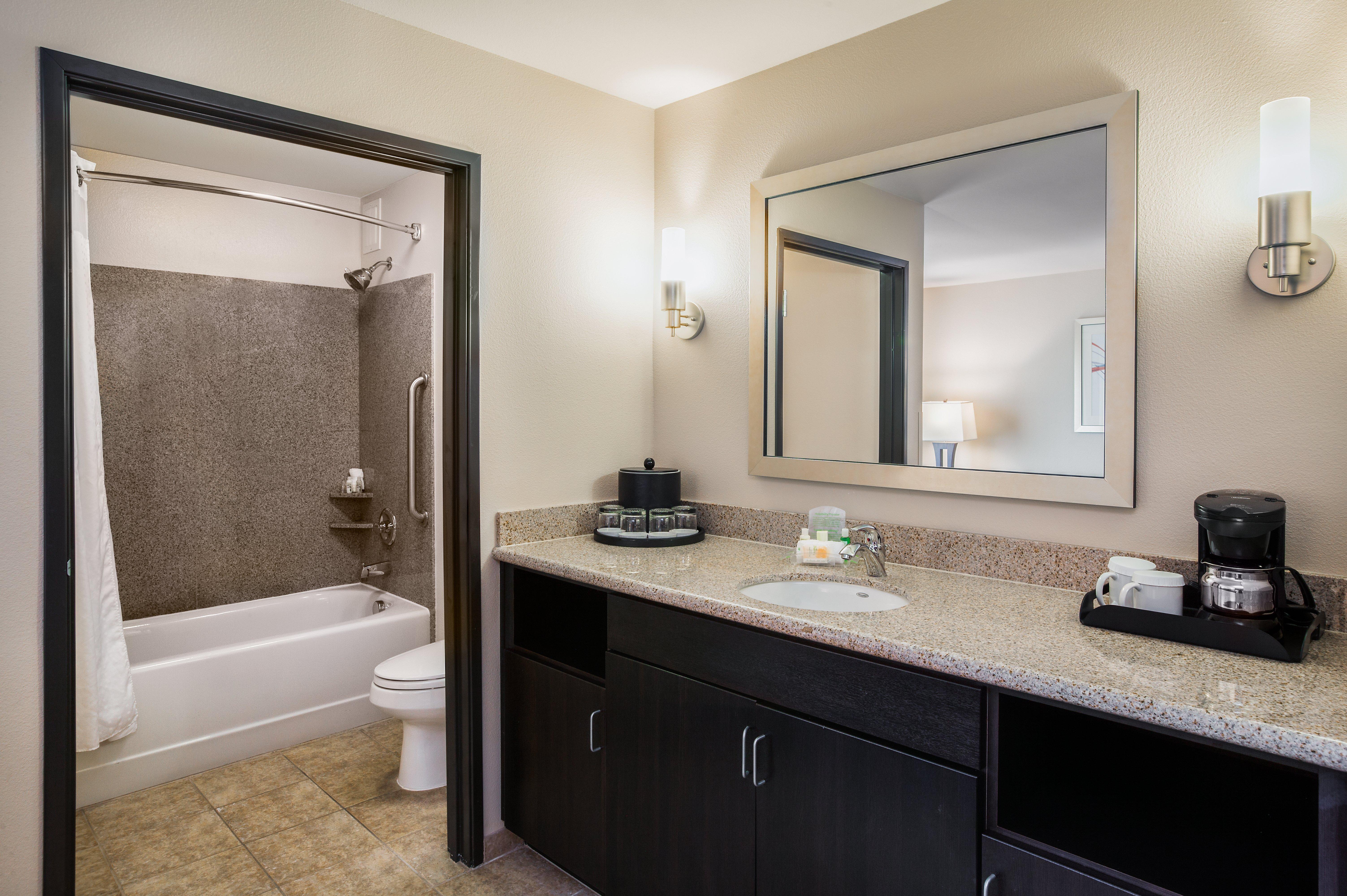 Marina Camp Pendleton By Ihg Hotel Oceanside