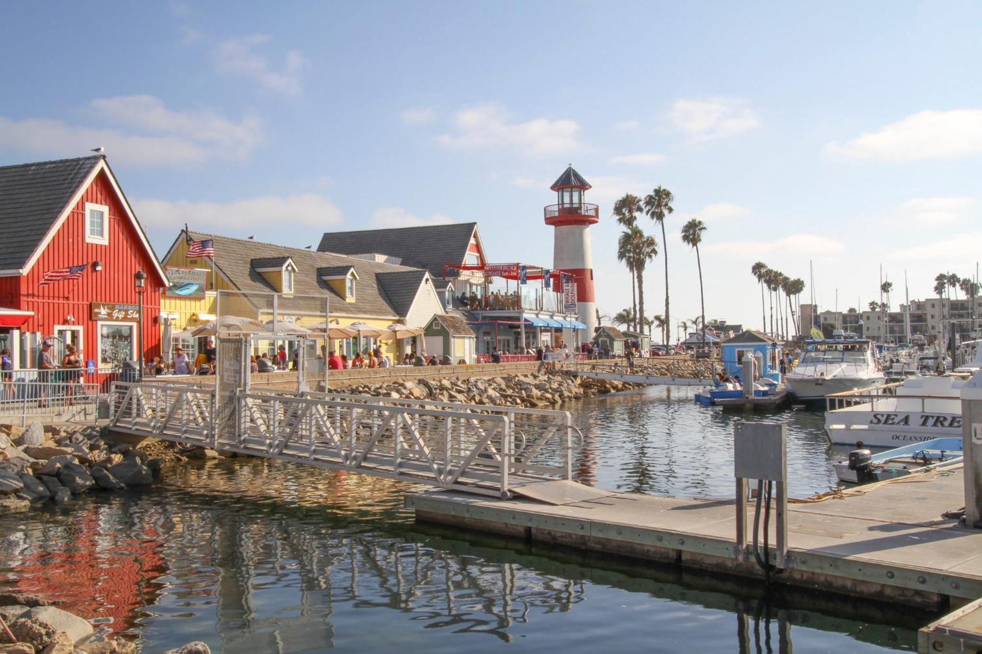 Hotel Marina Camp Pendleton By Ihg Oceanside