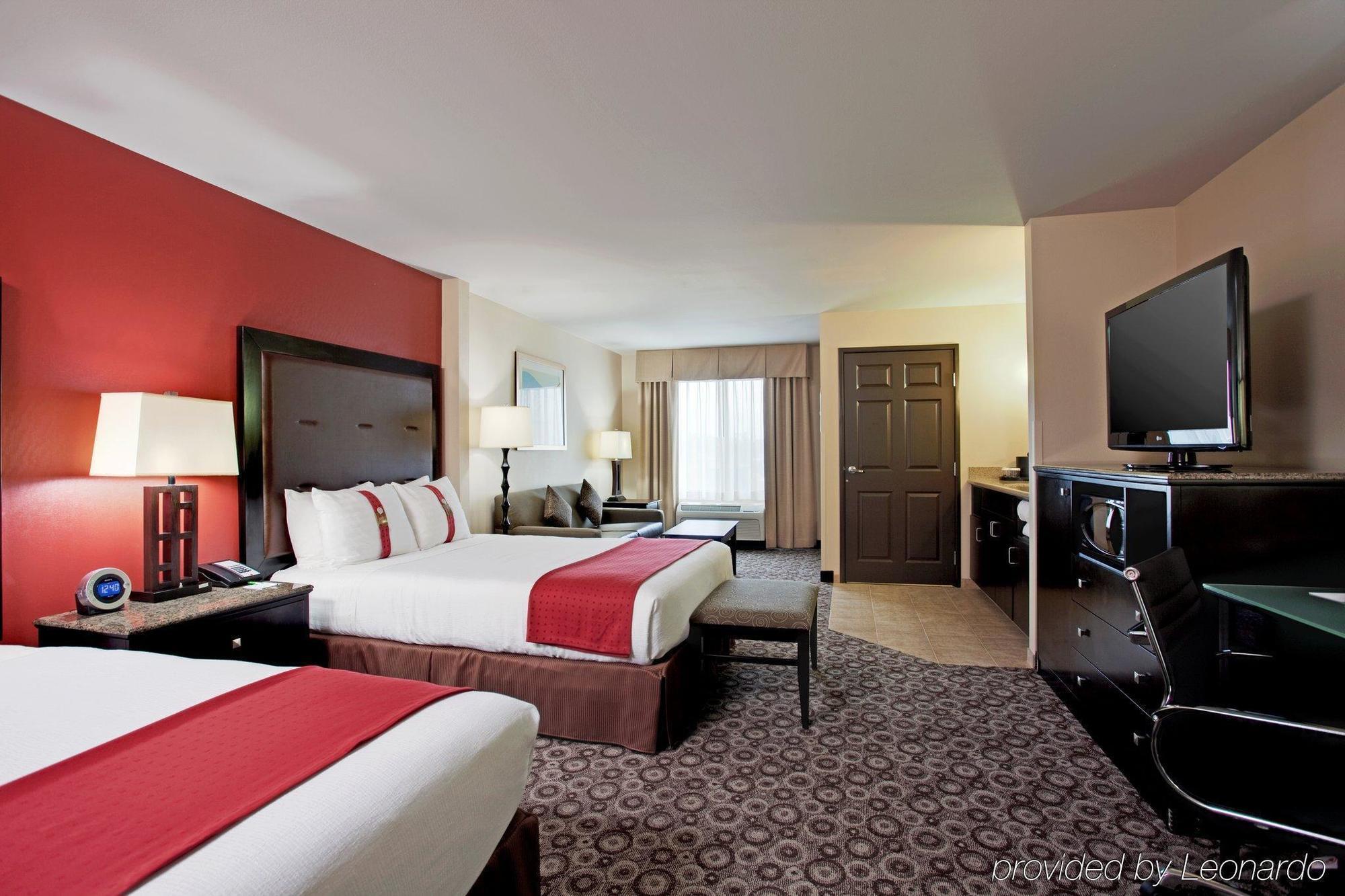 Hotel Marina Camp Pendleton By Ihg 3*