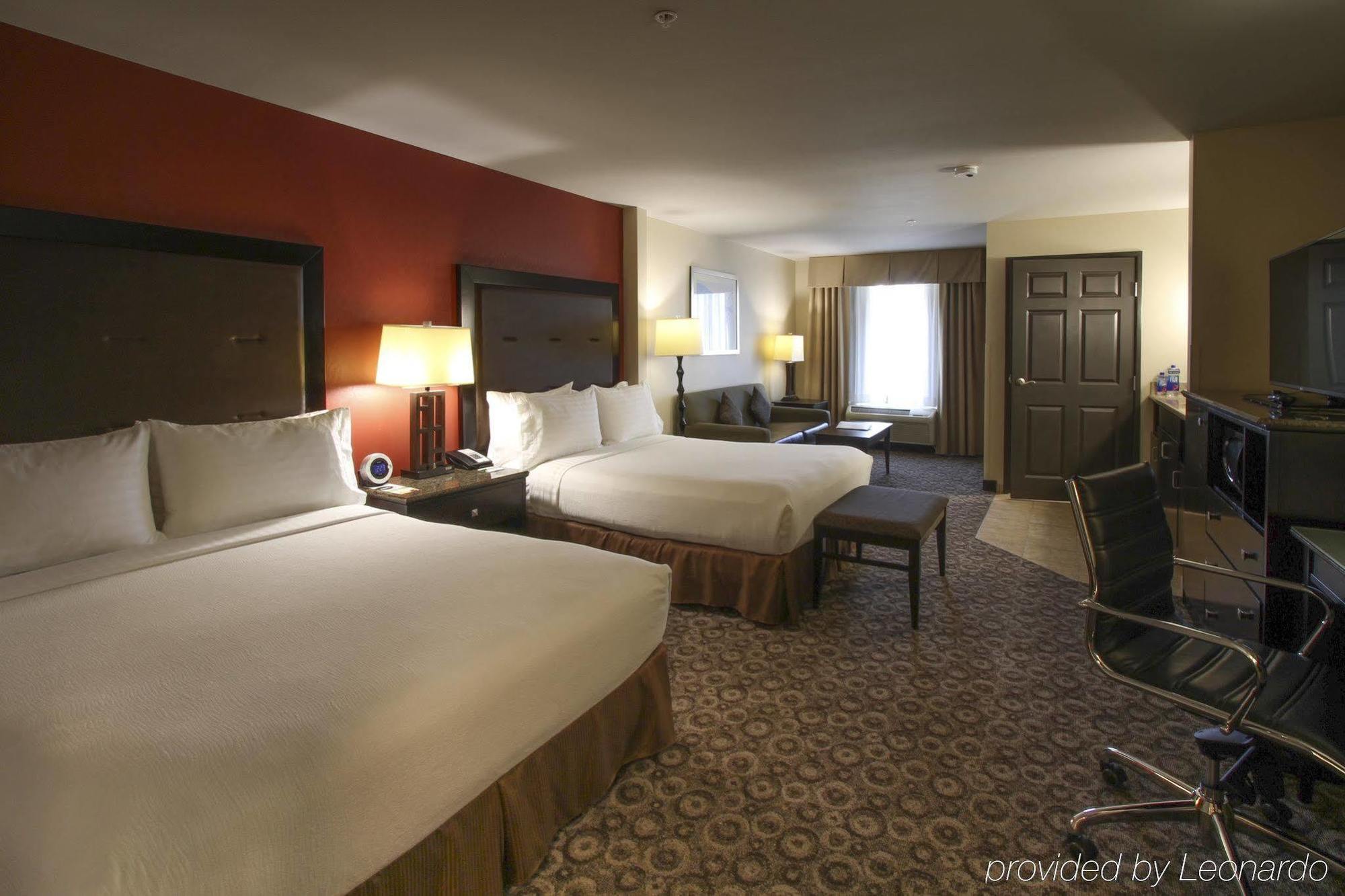 Hotel Marina Camp Pendleton By Ihg 3*