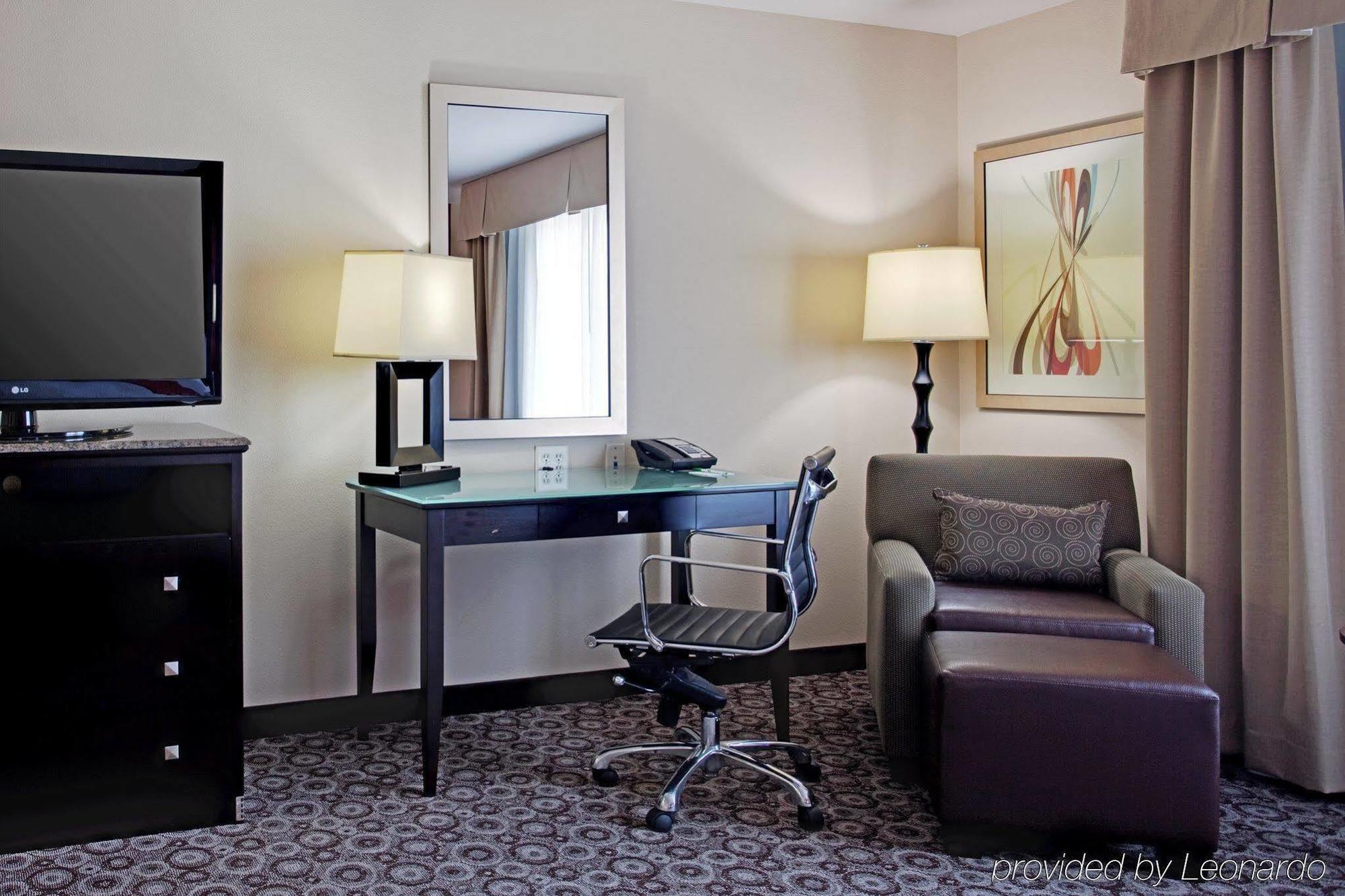 Marina Camp Pendleton By Ihg Hotel 3*